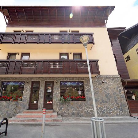 Pensiunea Campionilor Predeal Exterior foto